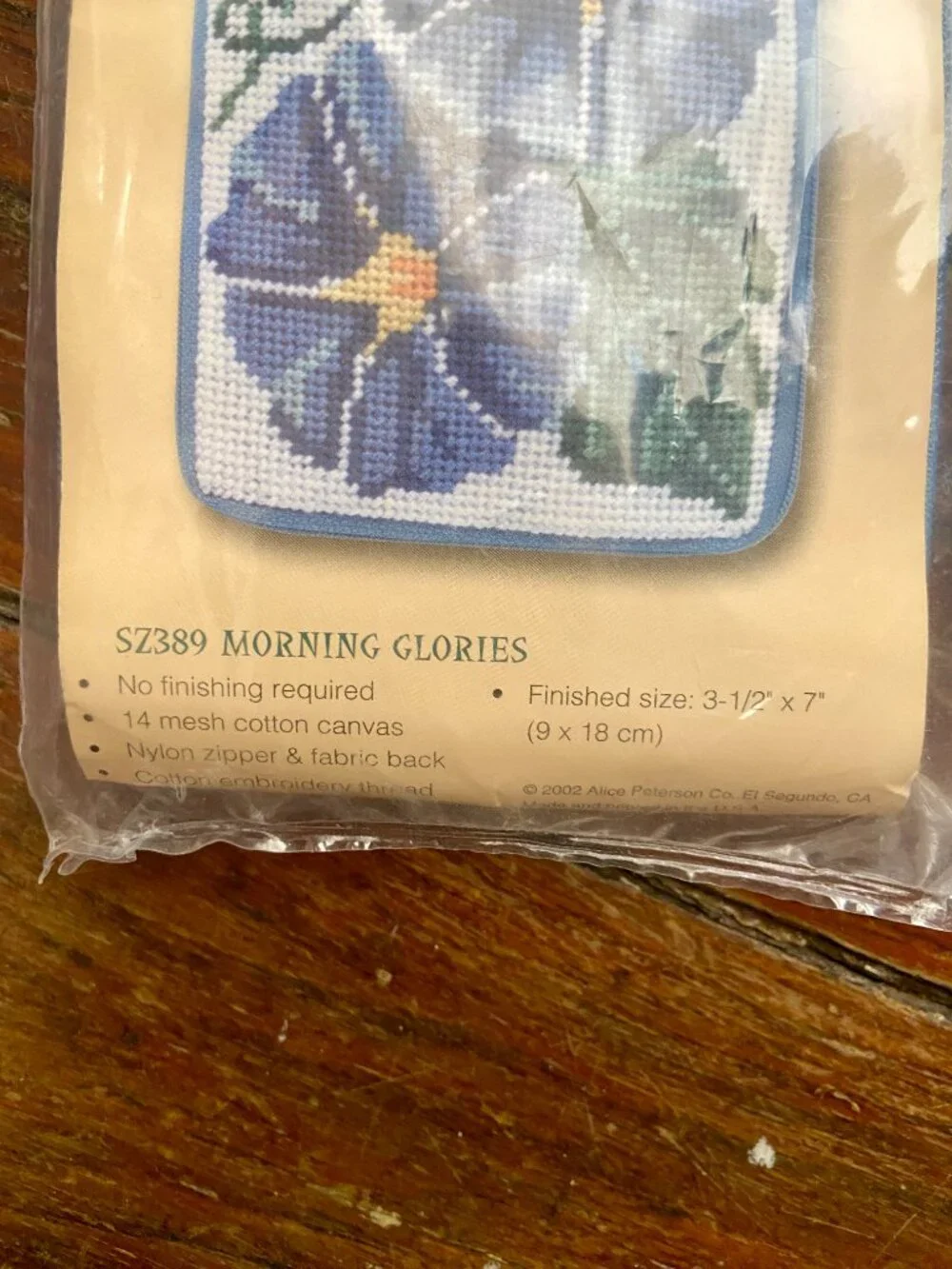 Alice Peterson stitch zip